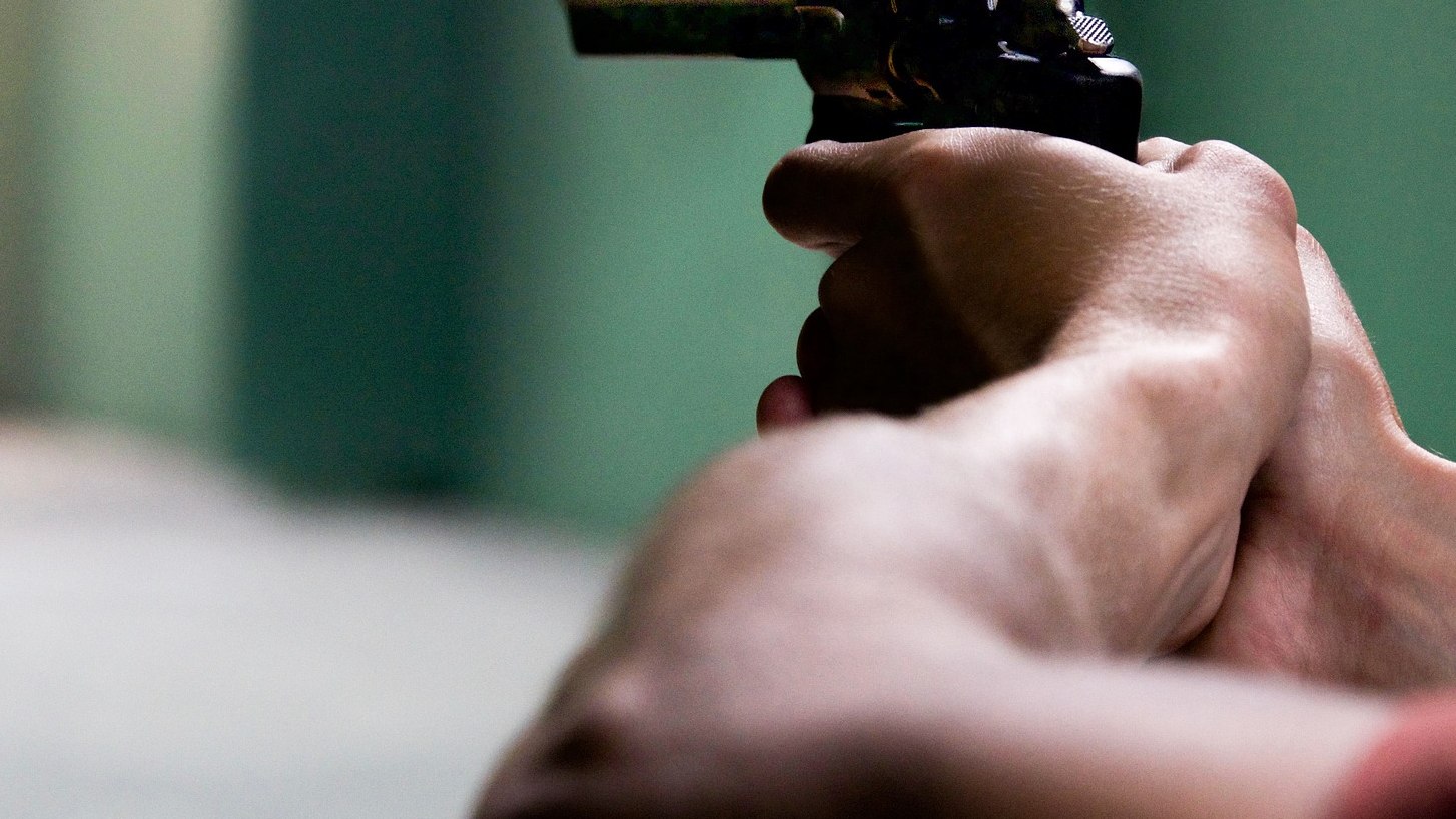 жүкті әйел түсінде мылтық көрсе